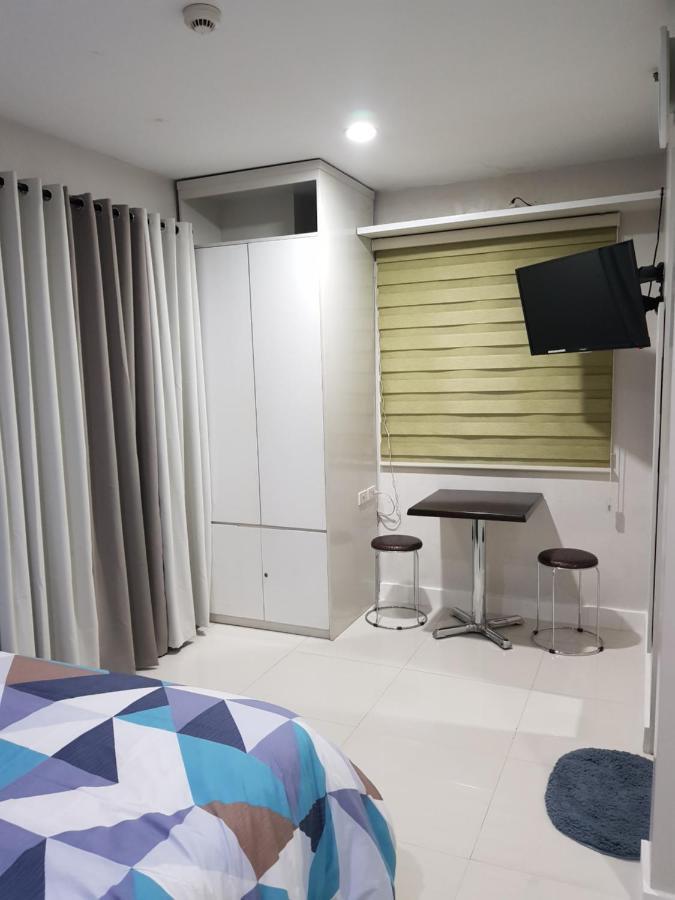 Skymagz 812 At Cityscape Residences Bacolod Exterior photo